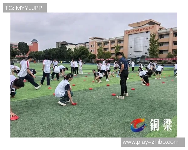 足球助力升学梦想青春拼搏在绿茵场上绽放光彩
